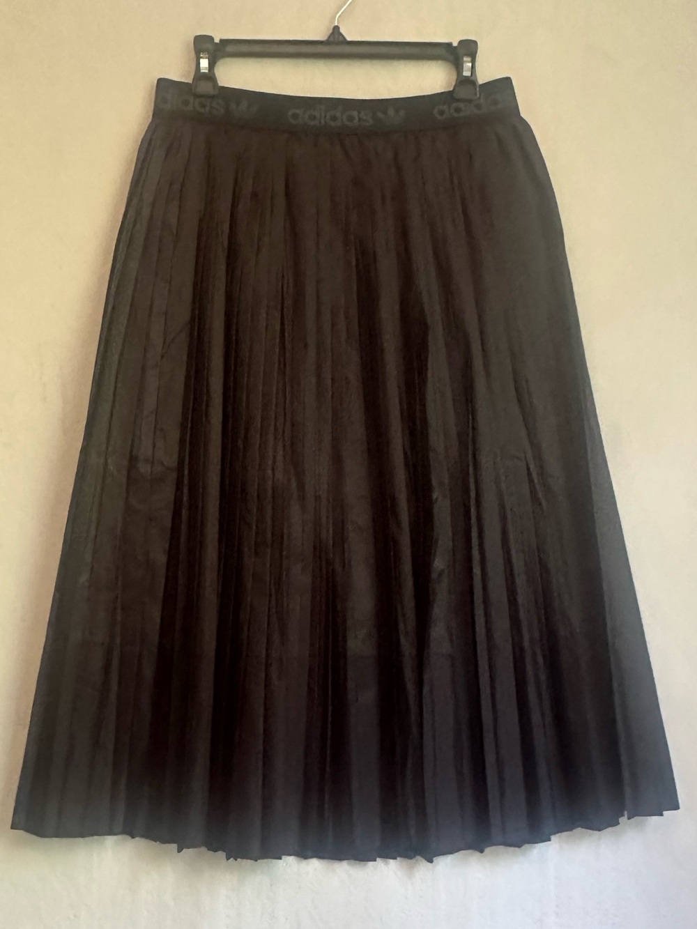 NWT Adidas Women's Black Pleated Midi Skirt Sz L